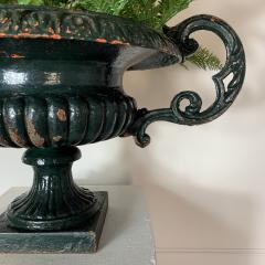 19TH C FRENCH CAST IRON URN WITH DECORATIVE HANDLES - 3030575