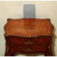 19TH C PETITE COMMODE - 820342