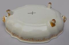 19TH CENTURY FA ENCE SOUP TUREEN DECORATED IN YELLOW OCHRE - 2722656