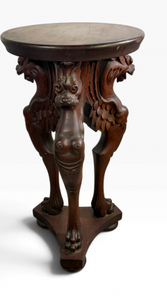 19TH CENTURY GOTHIC WINGED LIONESS CARVED MAHOGANY TABLE WITH CLAW FEET - 4779367