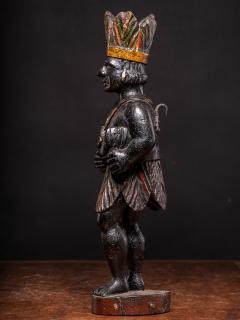 19th C Oakwood Counter top Cigar store Indian statue Netherlands  - 2481419