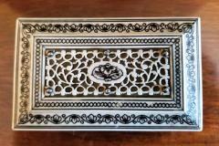 19th Century Anglo Indian Vizagapatam Miniature Shell and Faux Ivory Ring Box - 1709011