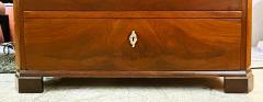 19th Century Biedermeier Style Mahogany Chest of Drawers Matched Flame Grain - 4549257