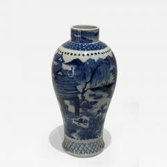 19th Century Blue White Chinese Vase - 2317898