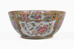 19th Century Chinese Export Rose Medallion Punch Bowl - 4645855