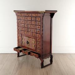 19th Century Chinese Medicine Cabinet in Elm - 3915095