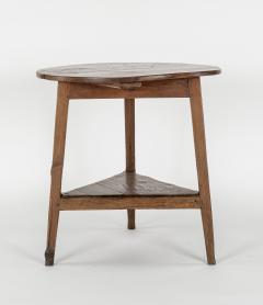 19th Century Cricket Table with shelf underneath - 3530284