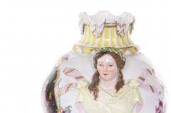 19th Century Dresden Porcelain Decorative Urn - 1822841