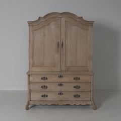 19th Century Dutch Bleached Oak Linen Press - 1760224