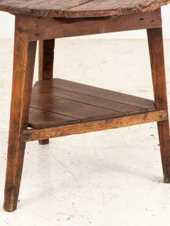 19th Century English Fruitwood Cricket Pub Table - 3756026