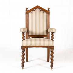 19th Century English Gothic Oak Armchair - 3615406