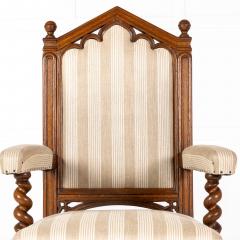 19th Century English Gothic Oak Armchair - 3615411