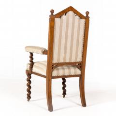 19th Century English Gothic Oak Armchair - 3615448