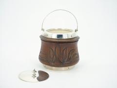 19th Century English Ice Bucket in Silver Plate and Hand Carved Oak - 3174383