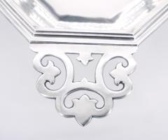 19th Century English Silver Plate Two Handled Covered Eculle Dish - 3170977