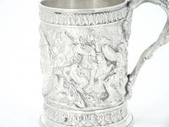 19th Century English Silverplate Barware Mug Depicting Knights in Battle - 3169005