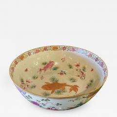 19th Century Famille Rose Chinese Export Punch Koi Decorated - 1242033