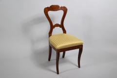 19th Century Fine Set of Four Biedermeier Walnut Chairs Vienna c 1825  - 3860953