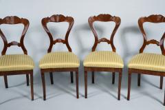 19th Century Fine Set of Four Biedermeier Walnut Chairs Vienna c 1825  - 3860961