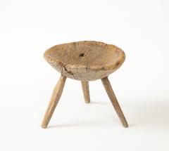 19th Century French Elm Shepherds Tripod Stool - 3152777