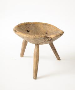 19th Century French Elm Shepherds Tripod Stool - 3152780