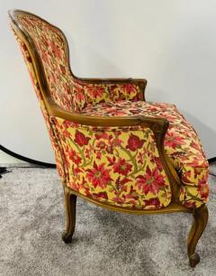 19th Century French Louis XV Bergere Arm Chair in a Fine Floral Upholstery - 2865974