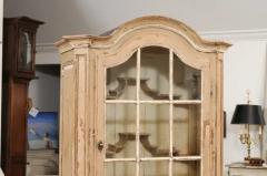 19th Century French Painted Vitrine Cabinet with Bonnet Top and Glass Door - 3592557