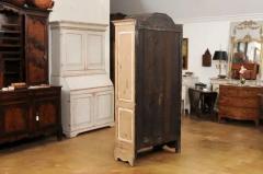 19th Century French Painted Vitrine Cabinet with Bonnet Top and Glass Door - 3592590