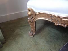 19th Century French Regence Giltwood Marquise Chair - 4817231
