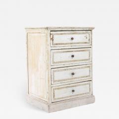 19th Century French White Patinated Chest of Drawers - 3511183