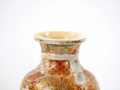 19th Century Hand Painted Gilt Porcelain Satsuma Pair Vase - 3283000