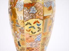 19th Century Hand Painted Gilt Porcelain Satsuma Pair Vase - 3283004