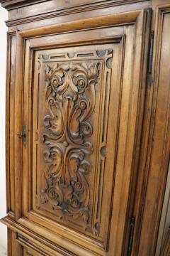 19th Century Italian Antique Small Cabinet in Solid Carved Walnut - 2995030