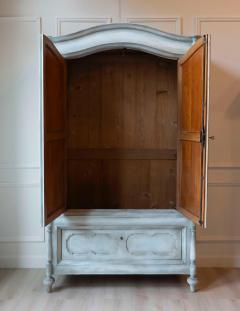 19th Century Italian Blue Painted Cherrywood Wardrobe with Original Hardware - 4437757