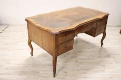 19th Century Italian Louis XV Style Walnut Large Writing Desk - 2305484