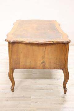 19th Century Italian Louis XV Style Walnut Large Writing Desk - 2305491
