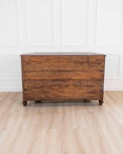 19th Century Italian Tuscan Walnut Sideboard - 4615095