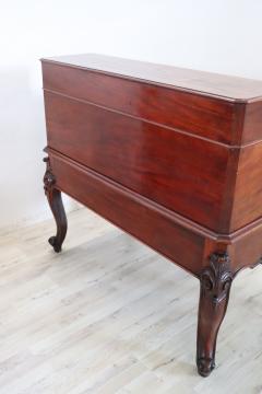 19th Century Italian Walnut Desk with Roll Top - 4220712