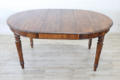 19th Century Italian Walnut Oval Antique Dining Room Table - 2562826