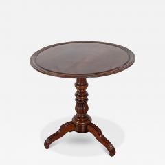 19th Century Round Mahogany Tilt Top Pedestal Table - 4402549