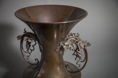 19th Century Superior Quality Japanese Bronze Vase With Grape Vine Handles - 1662907