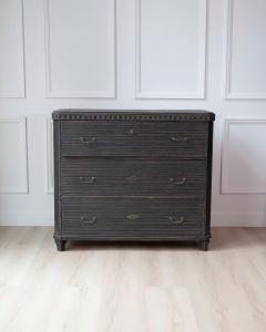 19th Century Swedish Black Painted Pine Chest of Drawers - 4564398