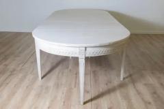 19th Century Swedish Extension Table With Three Leaves - 3965326