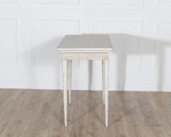19th Century Swedish Gustavian Painted Side Table - 4353310