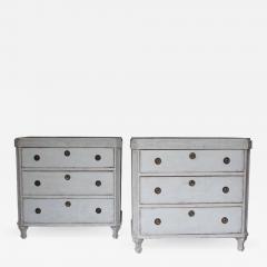 19th Century Swedish Gustavian Style Pair of Painted Bedside Chests - 597538