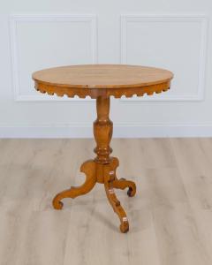 19th Century Swedish Oval Flame Birch Side Table Circa 1890 - 4699014