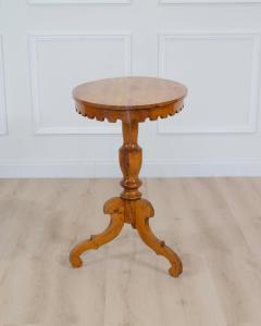 19th Century Swedish Oval Flame Birch Side Table Circa 1890 - 4699018
