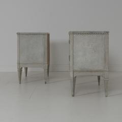 19th Century Swedish Pair Of Gustavian Style Bedside Chests - 1738238