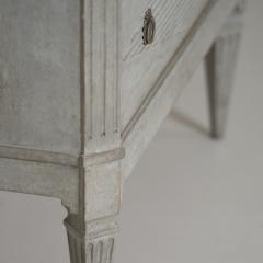 19th Century Swedish Pair Of Gustavian Style Bedside Chests - 1738256