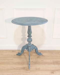 19th Century Swedish Tripod Oval Table in Original Painted Finish - 4507247